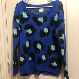 Oversized leopard print sweater